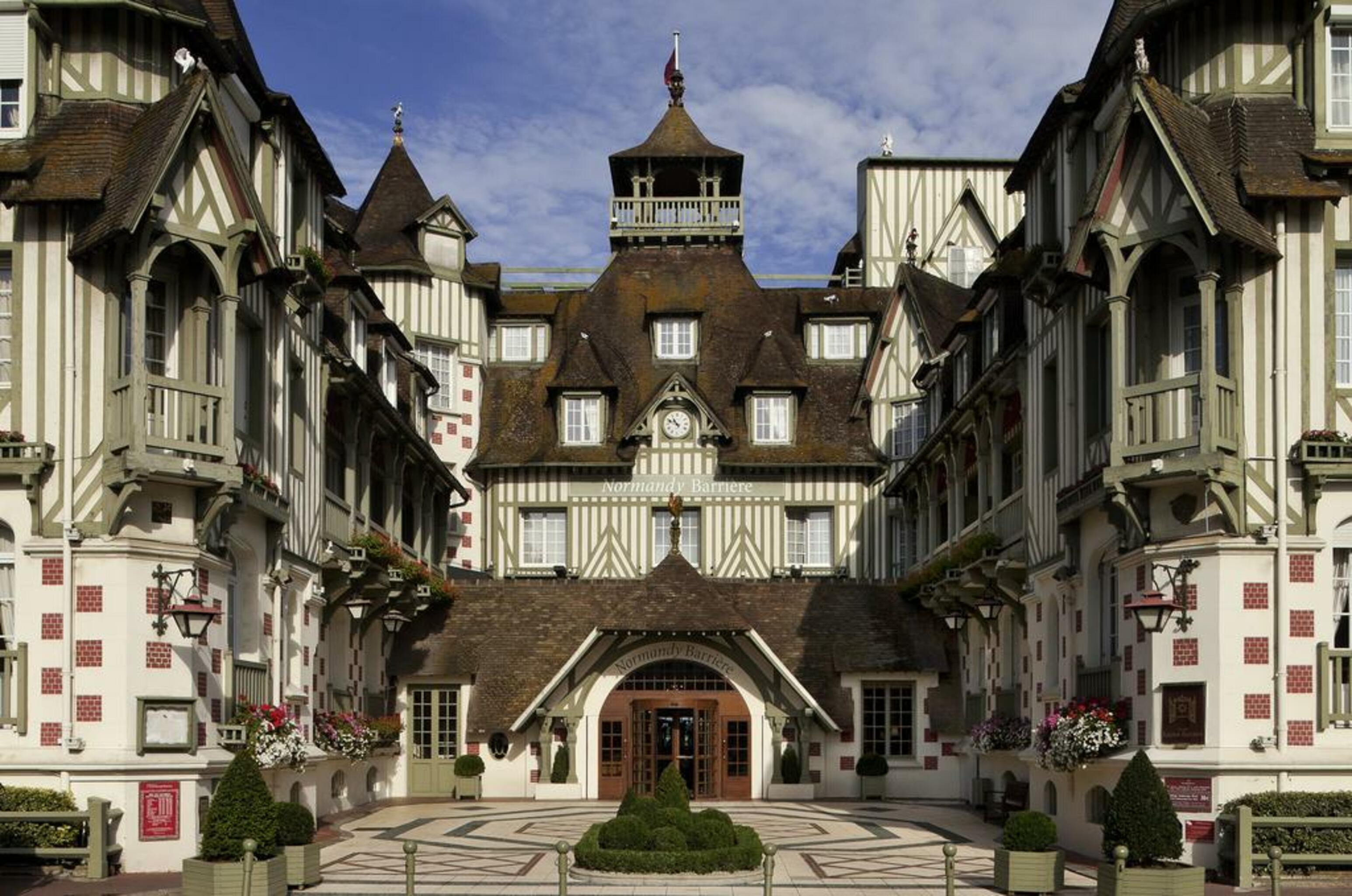 Hotel Barriere Le Normandy Deauville Exterior foto